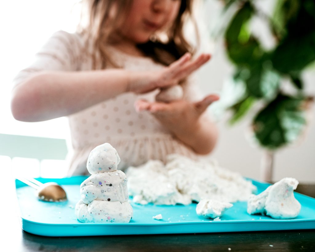 Making Snowmen out of Snow Dough. Recipe for fun winter sensory play!