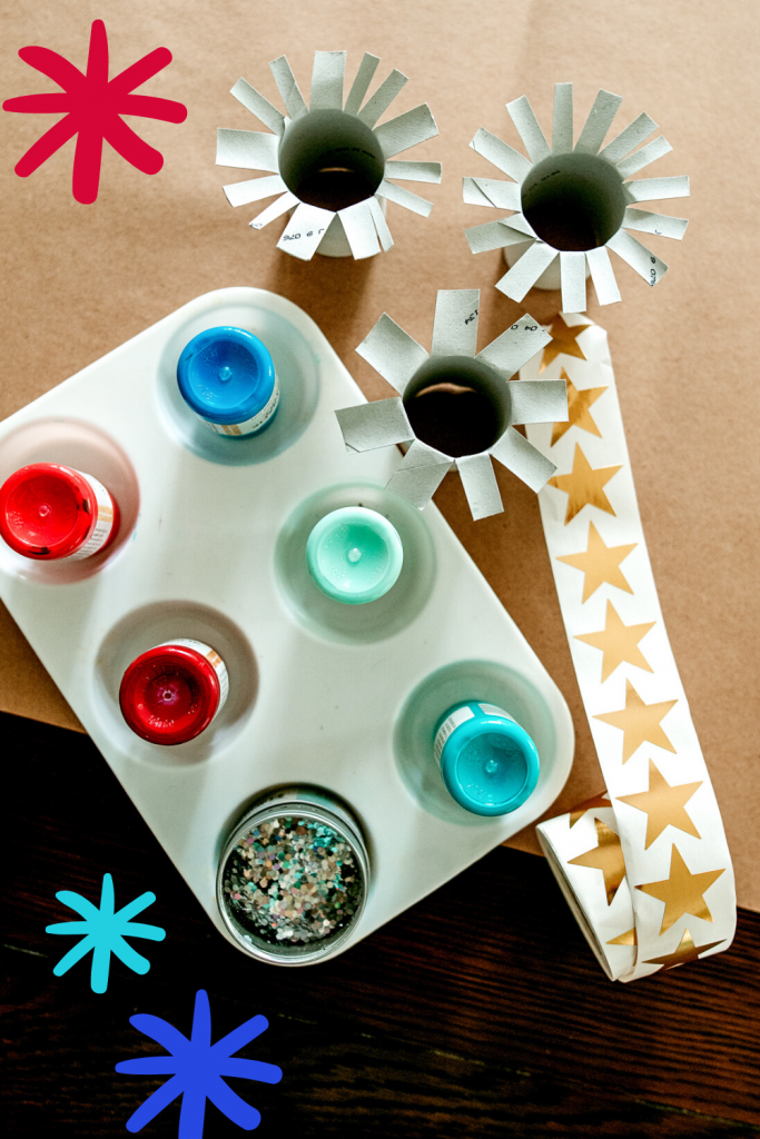 How to turn paper rolls into fireworks! A fun and easy 4th of July craft for all ages! 