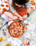 Homemade Halloween Treat Ideas: Rice Krispie Treat Ghost Pops