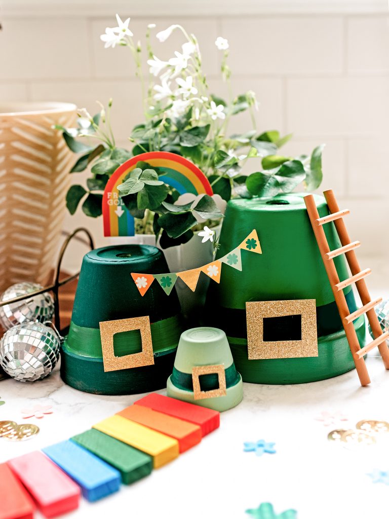 How to make a Leprechaun Trap for St. Patrick's Day - This Mama Loves