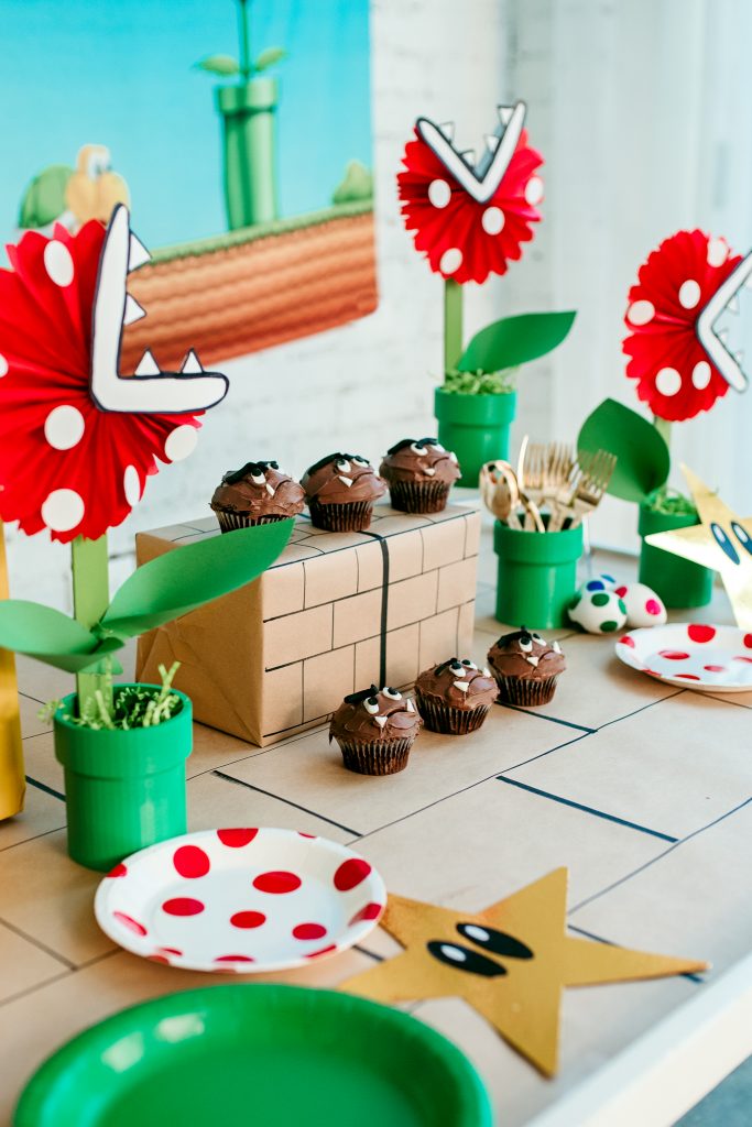 Super Mario Birthday Party ideas! See how I planned a Mario Birthday Party with DIY ideas 