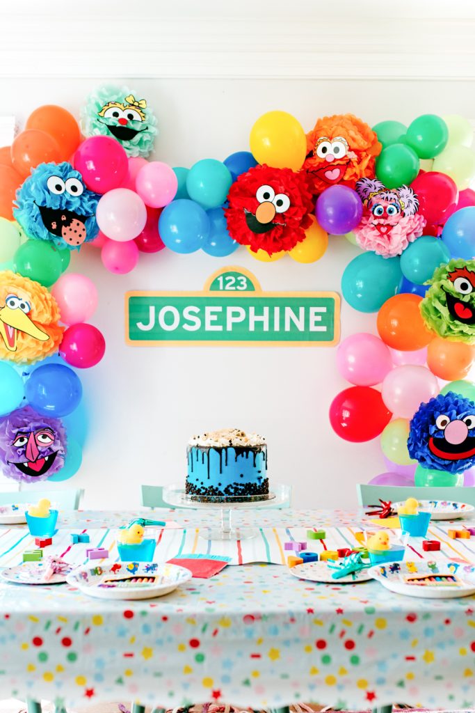 Cookie Monster Inspired DIY Party Crafts