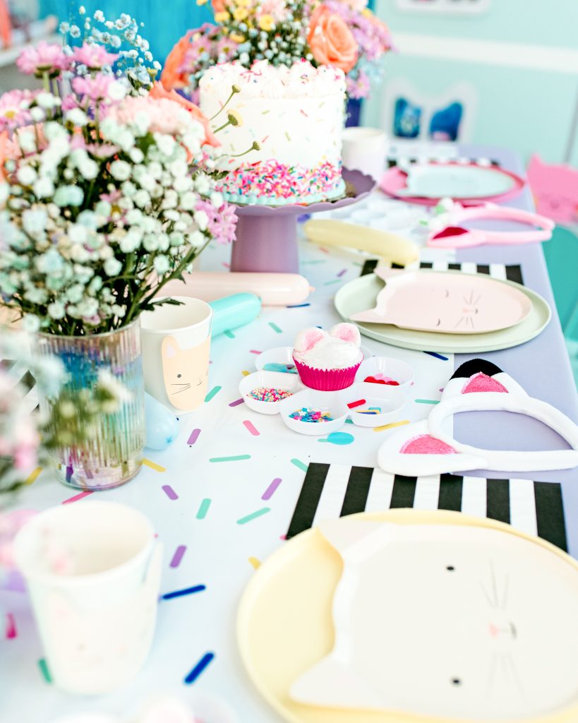 DIY cupcake sprinkles palette for a kids birthday party dessert  