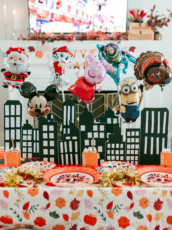 Thanksgiving Party: Parade Watch Party!